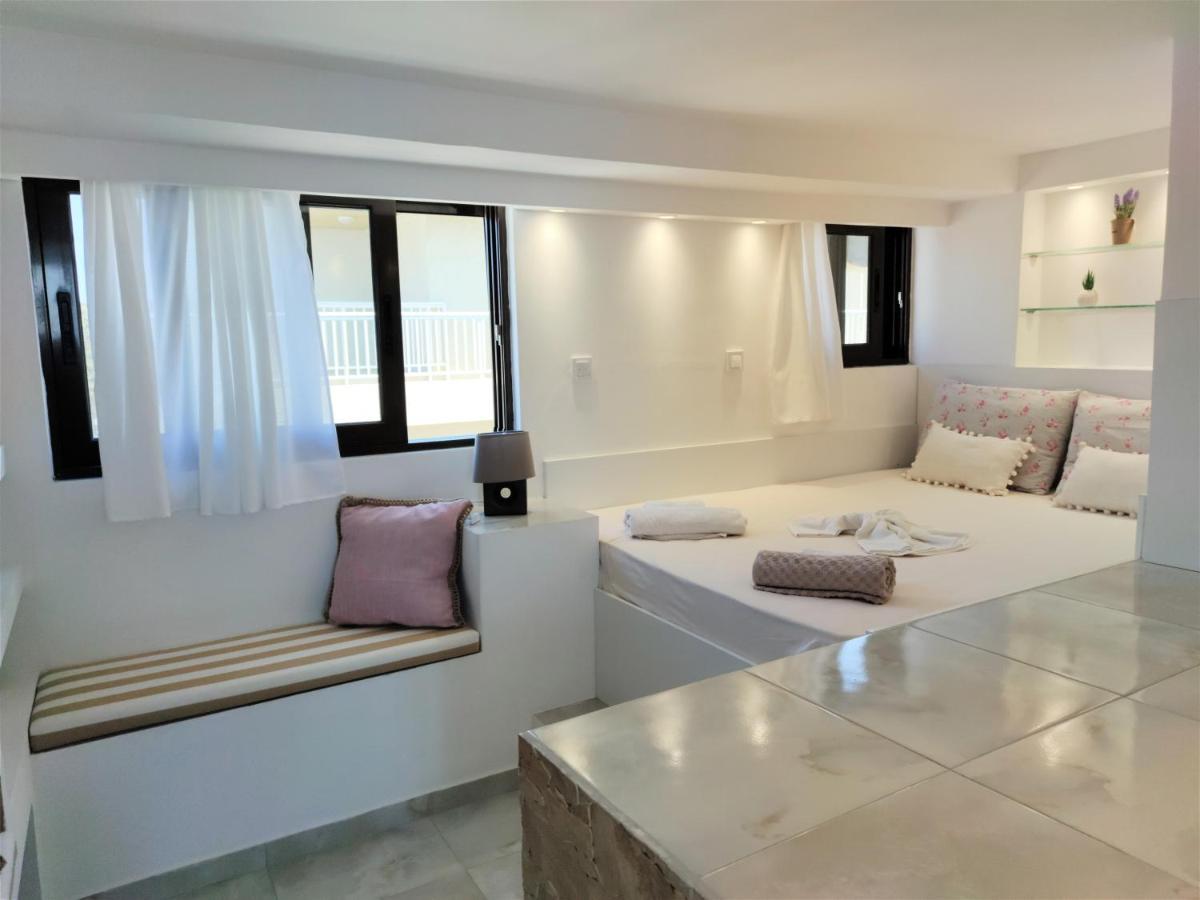7. Luxurious Sea View Rooftop In The Center! Rhodes City